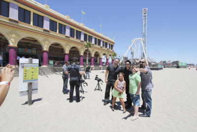 Ghost Adventures takes time to talk to fans in California